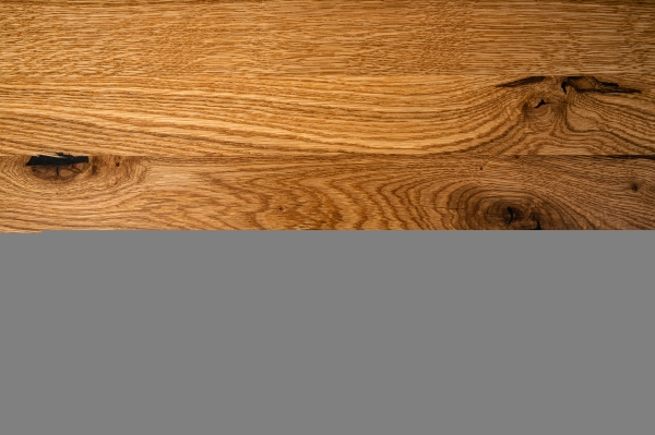 Stair tread Anti-slip Oak Wild Oak DL solid 20mm oiled with rubber lip